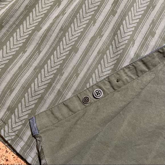 The Territory Ahead Men’s Vintage Chevron Striped Long Sleeve Shirt Sz L - Picture 15 of 15